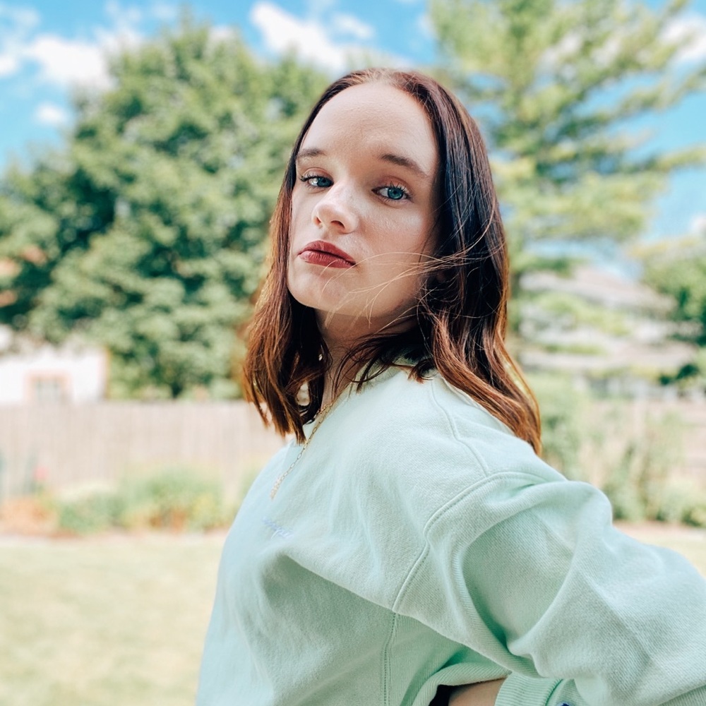 Meet your Posher, Brittney